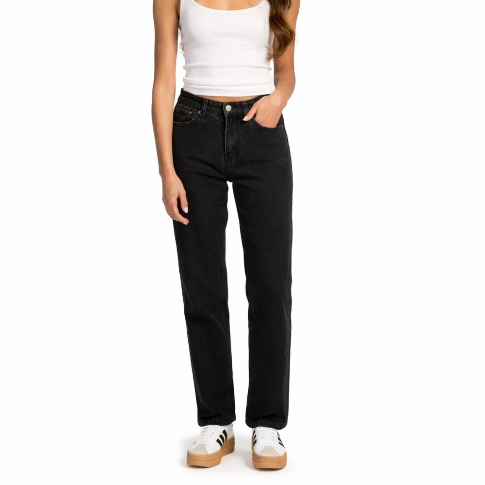 Size 28 Harlow Women’s Mid Rise Straight Leg Jeans Black Denim Stretch Pants